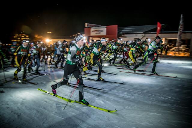 Zum 23. Mal fand der Mondscheinsprint auf die Buchensteinwand statt. | Foto: Florian Mitterer Photographie