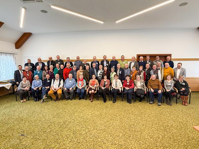 Die neuen Obleute der OÖ Seniorenbund-Ortsgruppen im Jahr 2024 bei einer gemeinsamen Schulung.

 | Foto: OÖ Seniorenbund