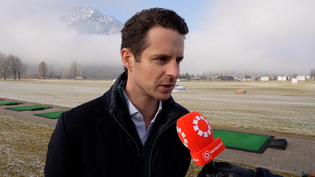 "Derzeit bringen wir das Gut Altentann für die DP World Tour auf den modernsten Stand. Dazu gehört, dass wir Drainagen überholen, die Driving Ranch auf Vordermann gebracht haben, oder die Abschläge weiter nach hinten verlegt haben. Damit wird eine Ausdehnung des Platzes erzielt", erklärt der Golfpräsident Karl Czernin. | Foto: Stefan Schubert