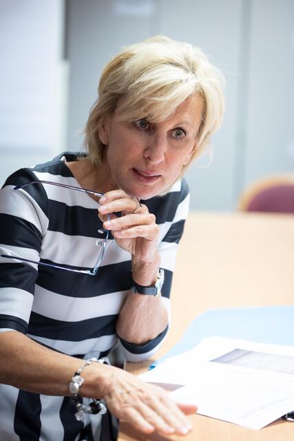 Volksanwältin Gaby Schwarz sprach mit MeinBezirk über den Fall. | Foto: Volksanwaltschaft/Daniel Bointner