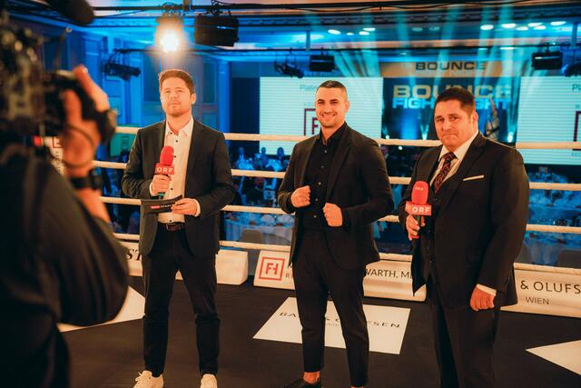 Marcos Nader (m.) hat seine aktive Karriere als Boxer 2023 beendet.  | Foto: FRBMedia/Christopher_Blank