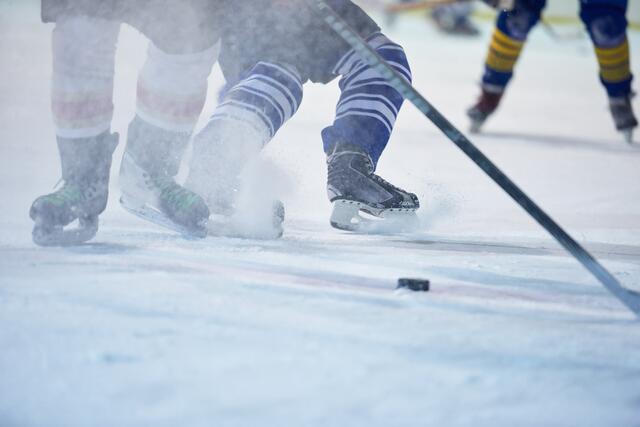 Beim letzten Spiel verabschiedete sich die U13 mit einem 2:4 von ihrer ersten Saison in der Tiroler Eishockeyliga. | Foto: Symbolbild Adobe Stock