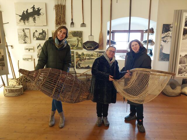 Christa Zahlbruckner, Projektverantwortliche beim Museumsmanagement NÖ, Annemarie Täubling, Obfrau Museumsverein und Anna Maria Borowska, Projektmitarbeiterin. | Foto: Museumsmangement NÖ