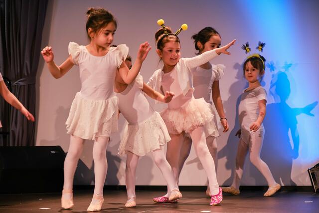 Großer Auftritt für kleine Ballerinas | Foto: Christoph Dethloff