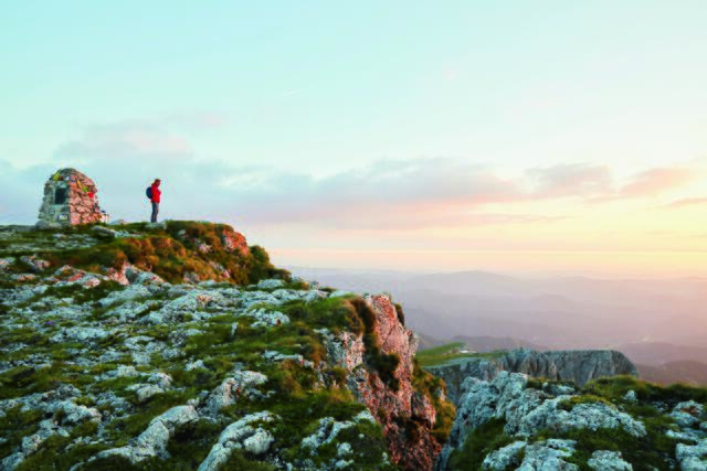 Der Bezirk Neunkirchen ist ein Paradies für Bergsteiger.  | Foto: NÖ Werbung/ Andreas Jakwerth