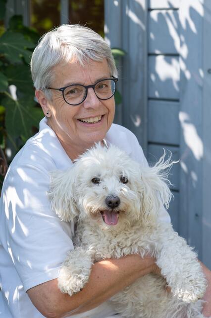 Brigitte Hösele-Klingenberg mit ihrem besten Freund "Diego" | Foto: privat