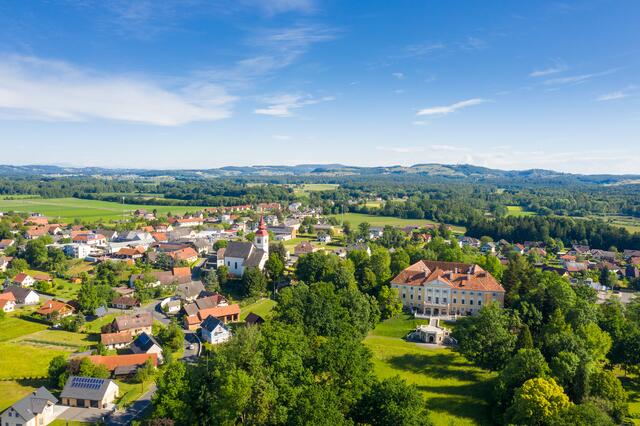 Mit seiner idyllischen Lage besticht Halbenrain als attraktiver Wohnraum. | Foto: Pixelmaker 
