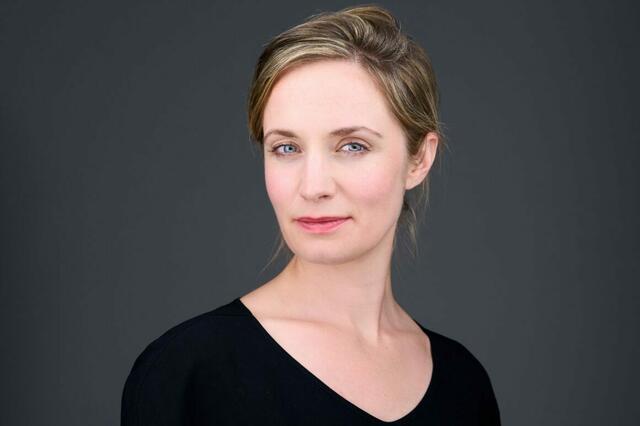 Raphaela Möst spielt in dem Drama die Hauptrolle der Iphigenie.  | Foto: Tim Huening