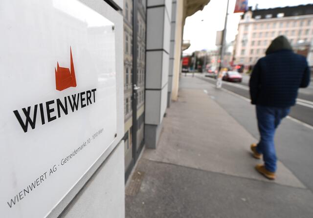 Was einige Tage lang spekuliert wurde, konnte am Donnerstag bestätigt werden: ÖVP-Wien-Chef Karl Mahrer und Bezirksvorsteher von Donaustadt, Ernst Nevrivy (SPÖ), wurde in der Causa "Wienwert" angeklagt.  | Foto: HELMUT FOHRINGER / APA / picturedesk.com