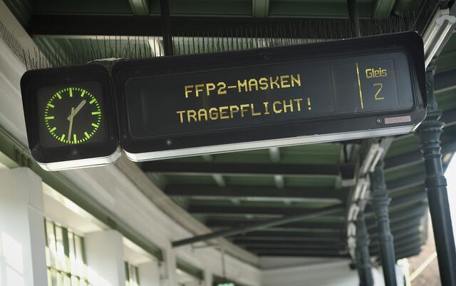 FFP2-Masken ersetzen im Frühjahr 2021 den herkömmlichen Mund-Nasen-Schutz. (Archivfoto) | Foto: Johannes Zinner/Wiener Linien