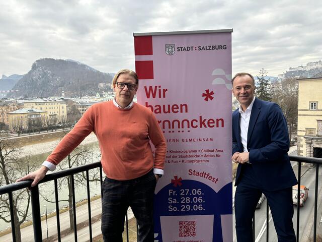 Wollen das Stadtfest künftig alle zwei Jahre veranstalten: Jochen Höfferer, Marketing-Leiter der Stadt Salzburg und Organsiator des Stadtfests und Bürgermeister Bernhard Auinger. | Foto: Lisa Gold