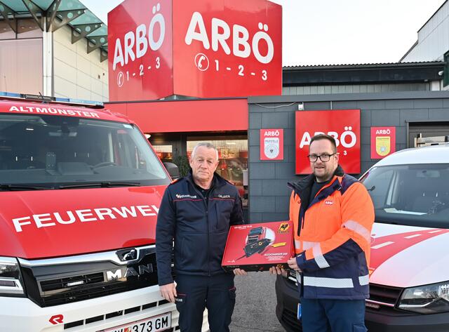 Kommandant Christian Gruber mit Stützpunktleiter Stefan Winter