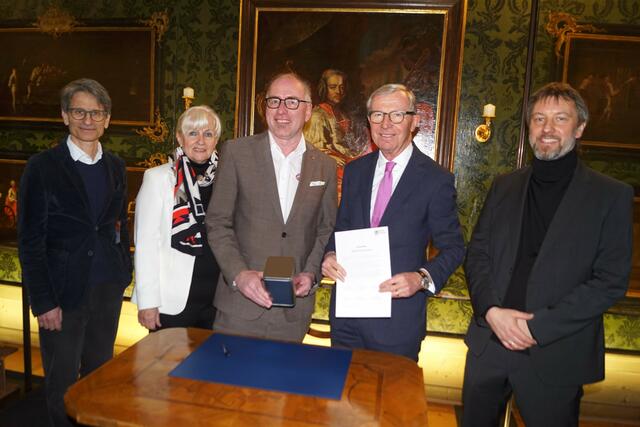 Martin Hochleitner, Rosa Bock, Alexander Stangassinger, Wilfried Haslauer und Florian Knopp.