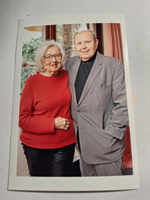 Monika und August Breininger heute und das Geheimnis ihrer jahrzehntelangen Ehe | Foto: privat