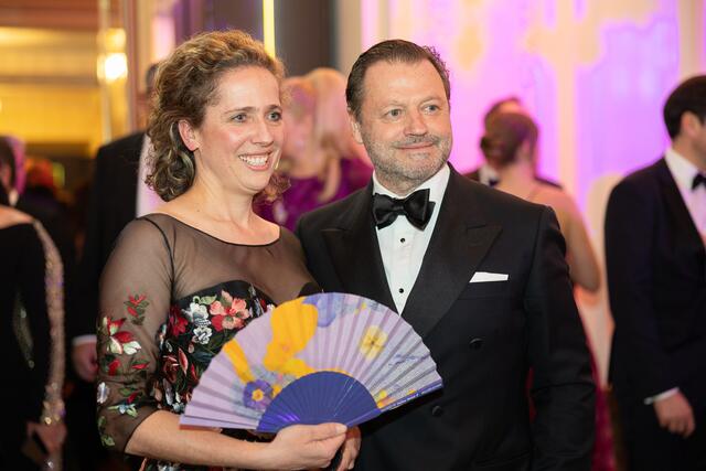 Julius-Meinl-Geschäftsführerin Christina Meinl mit Ehemann Mathias Rohla beim Ball. | Foto: René Brunhölzl/MeinBezirk