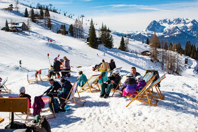 Die Sonne im Skigebiet Werfenweng genießen.