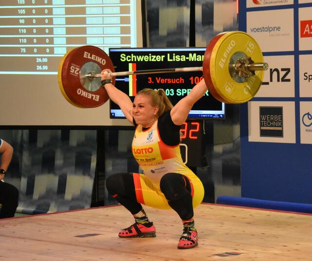 Lisa Marie Schweizer (Speyer), die Europameisterin im Reißen 2022 schaffte 100 kg im Reißen.

Foto: Conny Högg