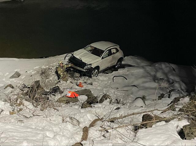 Der Fahrer verlor aus noch nicht geklärter Ursache die Kontrolle über den Pkw.  | Foto: ZOOM.Tirol