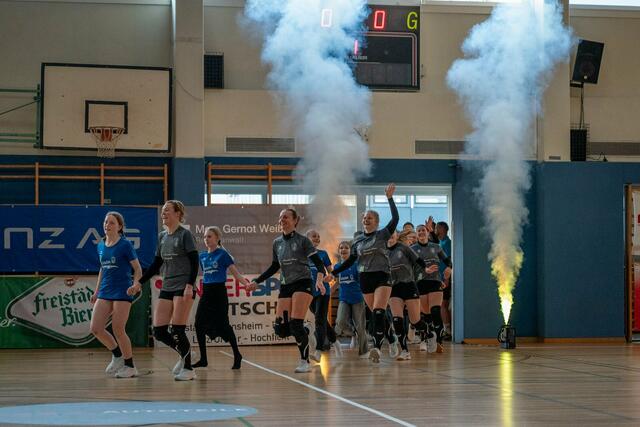 Halbfinalspiel zwischen Union Münzbach und St. Veit/Pongau. | Foto: Josef Pils