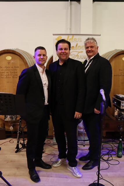 Francesco &amp; Golden Melodies: 
Die perfekte musikalische Begleitung. | Foto: Alejandra Ortiz