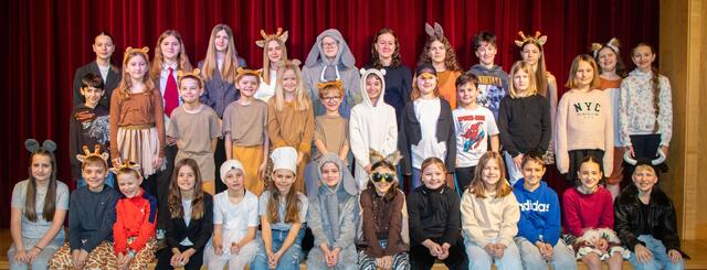 Das junge Theaterensemble aus Gutau | Foto: Theaterrunde Gutau