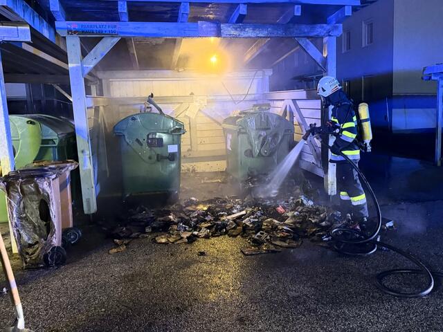Florianis beim Einsatz. | Foto: BFKdo Klagenfurt Land