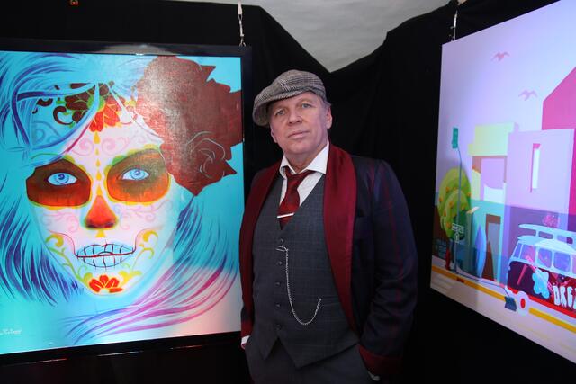 Maler Armando Ponteggi stellte seine Werke im Mozarthaus aus.