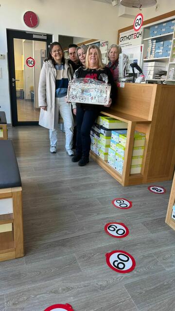 Jubilarin Christine Mersol im Kreis ihrer Lieben. | Foto: privat