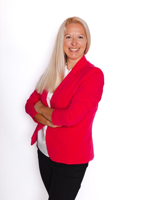 Maria Sindar ist selbstständige Buchhalterin in Klein-Gaisfeld und zertifizierter IT-Accountant. | Foto: Sindar
