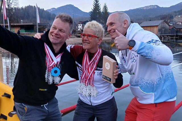 Freude bei Extremsportlerin Claudia Müller, hier mit Jürgen Spitzbauer (l.) und Gerald Daringer | Foto: Günter Müller