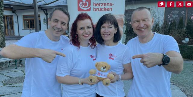 v.l.n.r. Jürgen Gandler, Andrea Unterrainer, Birgit Weber und Horst Szeli laufen für die BNI Tirol Staffel. | Foto: Arche Herzensbrücken