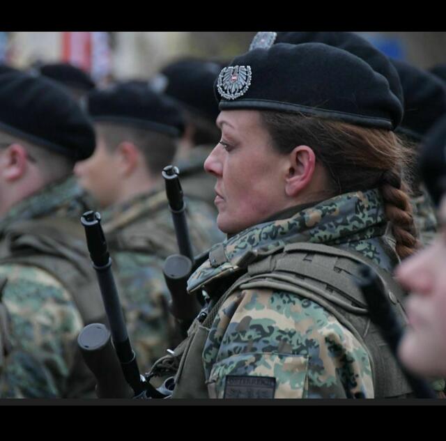 Claudia Tuma hat sich für den freiwilligen Grundwehrdienst entschieden, und möchte ihren Karriereweg beim Heer weitergehen.  | Foto: Bodensteiner