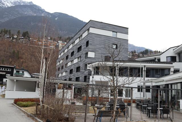 In einer Rekordbauzeit von nur zwölf Monaten wurde das Landesschülerheim "Mariannhill" in Landeck generalsaniert.  | Foto: Elisabeth Zangerl 