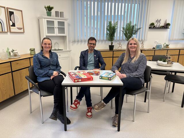 autArK-Team: Angelika Fraisslich-Wranz (Standortleitung Tagesstätte für Menschen mit Beeinträchtigung), Bernhard Wappis und Kerstin Tributsch.  | Foto: MeinBezirk.at