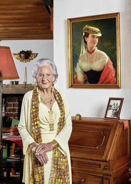 Die 94-jährige Anna Szalay schenkte in Erinnerung an ihren verstorbenen Ehemann und bekannten Unternehmers sowie Bergsteigers Roman Szalay, der Residenzgalerie Salzburg zwölf Werke des österreichischen Porträtmalers Anton Einsle. | Foto: RGS_Ghezzi