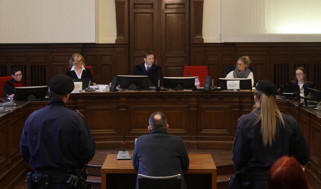 Der Innviertler musste sich vor dem Schwurgericht am LG Ried verantworten. | Foto: Daniel Scharinger