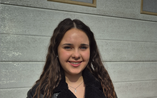 Die junge Liebenfelserin Lara Juliana Fuchs möchte es mit ihrer eigenen Komposition in die Live-Show schaffen. | Foto: Privat