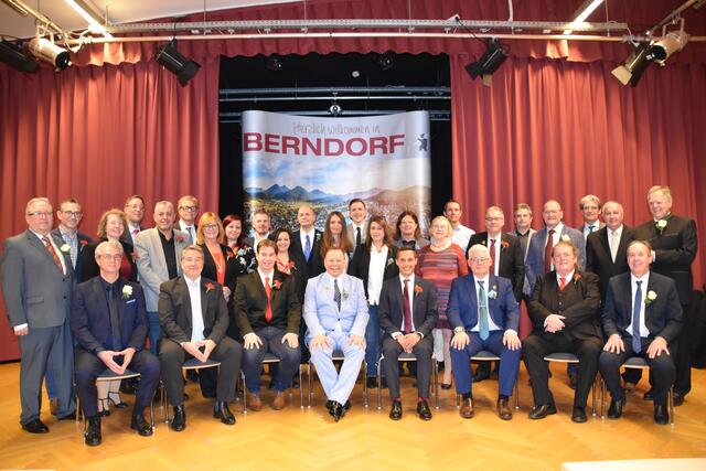 Der neue Gemeinderat in Berndorf wird die Geschicke der Stadt von 2025 bis 2030 leiten. | Foto: Preineder