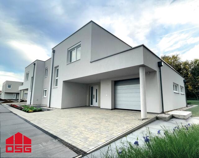 Die Reihenhäuser in Unterfrauenhaid sind schlüsselfertig beziehbar.  | Foto: OSG