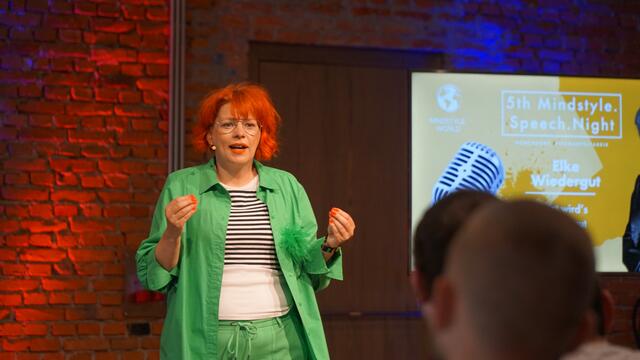 Elke Wiedergut hat mit dem Werk "Ich lebe großartig statt artig" einen "persönlichen Coach in Buchform" veröffentlicht. | Foto: Wiedergut