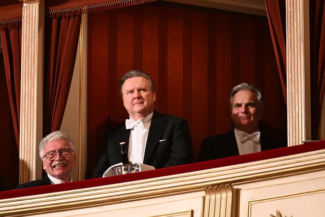 Eduard Strauss, Bürgermeister Michael Ludwig und Ex-Kanzler Werner Faymann. | Foto:  ROLAND SCHLAGER / APA / picturedesk.com
