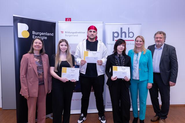 Englisch B2: Daria Birton, Emre Yalcin, Sarah Reiger | Foto: Landesmedienservice/Gmasz