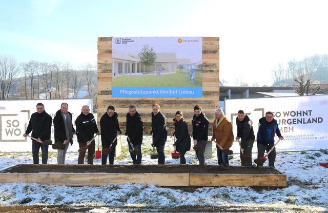 Im Dezember 2023 fand der Spatenstich für den Pflegestützpunkt in Minihof-Liebau statt. | Foto: Gemeinde Minihof-Liebau