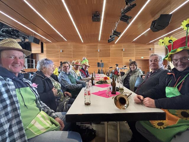 In geselliger Atmosphäre im VAZ FoRum.  | Foto: Kendlbacher