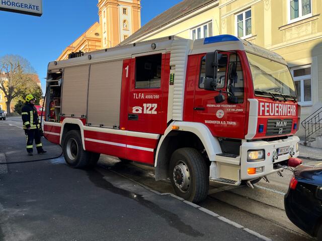 Um 09:16 Uhr konnte die Einsatzstelle verlassen werden und die Einsatzkräfte rückten wieder ins Feuerwehrhaus ein. | Foto: FF Waidhofen/Thaya