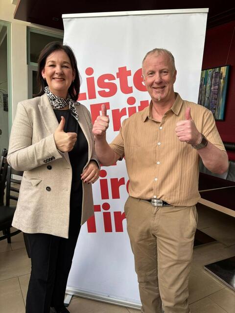 Parteichefin Andrea Haselwanter-Schneider und der neue Bezirkssprecher Anton Raggl.  | Foto: Liste Fritz Tirol
