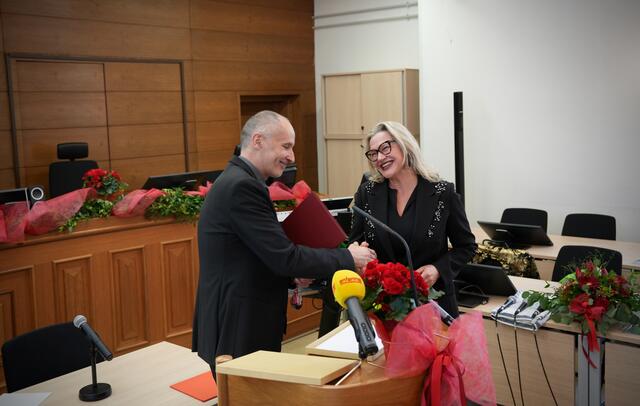 Die leitende Staatsanwältin Tina Frimmel-Hesse freute sich über die Worte von Reinhard Kloibhofer (Leiter Oberstaatsanwaltschaft Graz). | Foto: MeinBezirk.at