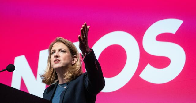 Sie soll die zukünftige Außenministerin Österreichs sein: Neos-Klubchefin Beate Meinl-Reisinger. | Foto: Martin Juen / SEPA.Media / picturedesk.com