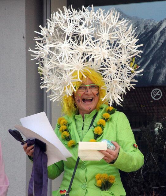 Für viel Stimmung sorgte bereits Kirsten Mayr mit ihrer Moderation.