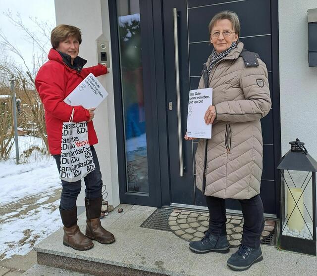 Helga Gugg und Martha Dines. | Foto: Caritas Salzburg